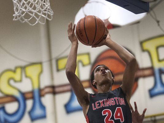ByLuisTorres's tweet photo. Who do you think was the Jackson area boys basketball player of the week during the first week of postseason? Voting is open until Thursday. @levidees3 @LexingtonSS https://t.co/QjI49HWB77 https://t.co/8rc3QogCjL