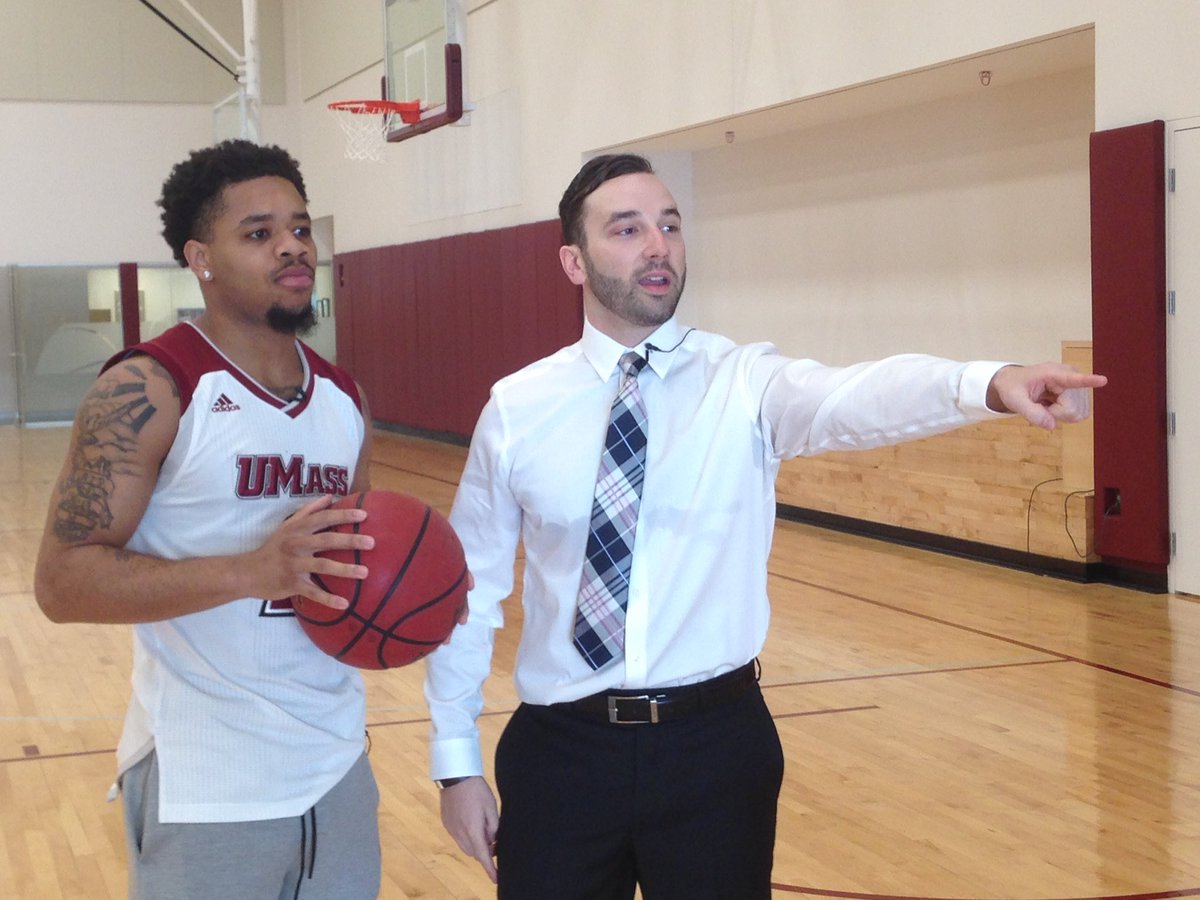 UMassSportsNet's tweet photo. Back at it again this morning with @dtrentss and @UMassBasketball for a new episode of #PlayersCorner- the fans voted and the fans will receive #StayTuned https://t.co/SkHXebEXBJ