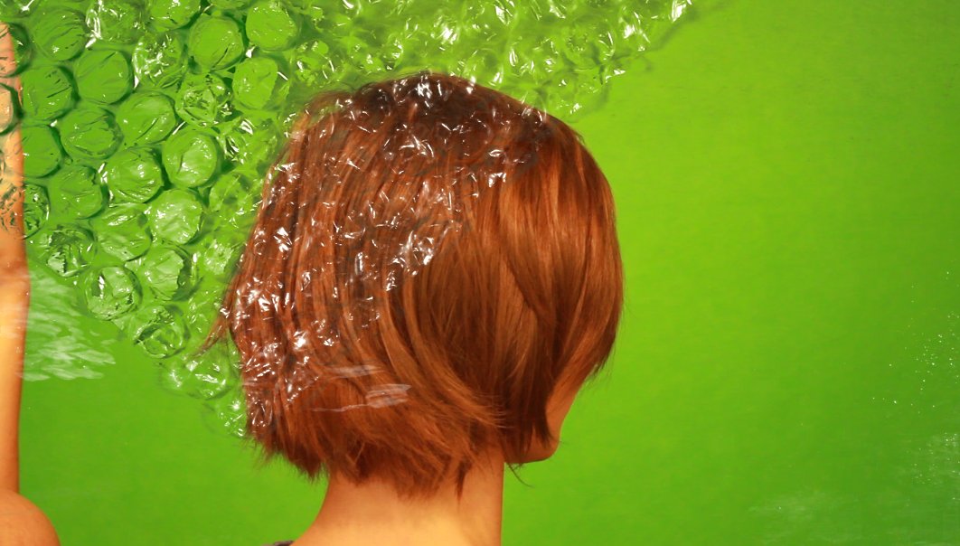 This is the last week @usdcas Prof Victoria Fu's video Velvet Peel 1 will be on view in the Humanities Center Gallery. Stop in from noon-5pm any day this week to catch it before it's gone.