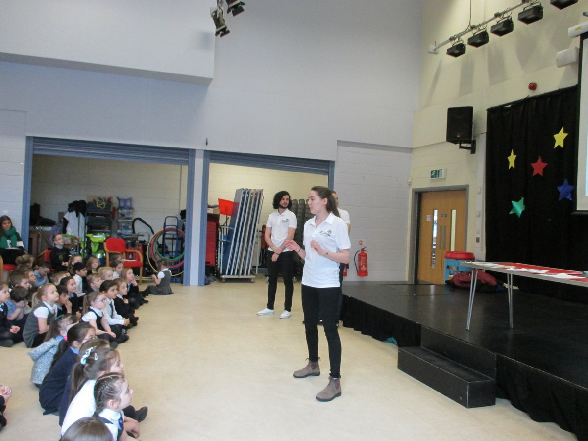 QuarryBraePri's tweet photo. It was lovely to welcome Team Proto, Euan, Maxence, Elspeth, Alexander &amp; Georgios to Quarry Brae.  At Business Assembly Team Proto talked about engineering and then popped into P3 to support their participation in the Scottish Engineering Award, thanks for all your help.  #STEM https://t.co/i89HnLeLpu