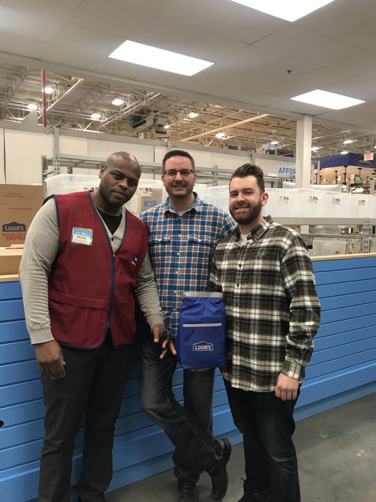 Monicamwelter's tweet photo. Congrats to our employee of the month! Justin is our loss prevention specialist and a huge part of our team. Great job Justin! #thebest #stonystar #lpatitsfinest @feil_james @Legler1363 @l_abbatecola @ChanteValentin4 @Lowes https://t.co/cVzb58faed