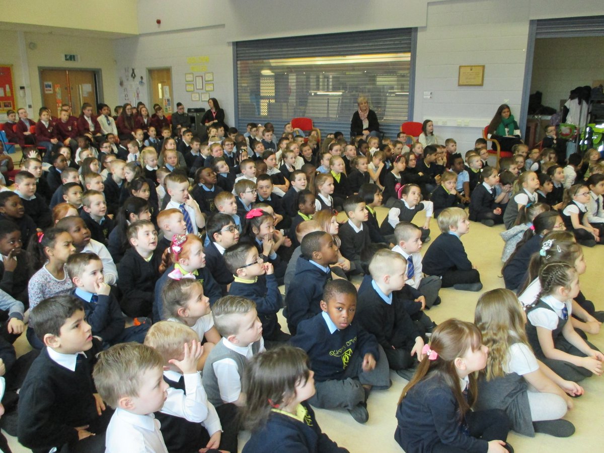 QuarryBraePri's tweet photo. It was lovely to welcome Team Proto, Euan, Maxence, Elspeth, Alexander &amp; Georgios to Quarry Brae.  At Business Assembly Team Proto talked about engineering and then popped into P3 to support their participation in the Scottish Engineering Award, thanks for all your help.  #STEM https://t.co/i89HnLeLpu