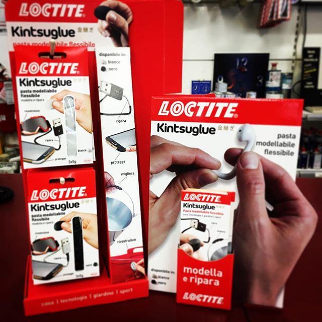 ColorMarketBo's tweet image. Da Colormarket #Bologna è arrivata la pasta modellabile flessibile #Kintsuglue di Loctite! Può essere applicata su qualsiasi oggetto da riparare, ricostruire, proteggere o migliorare. Facile da modellare, inodore, indurisce in una notte e può essere verniciata #kintsugi #faidate