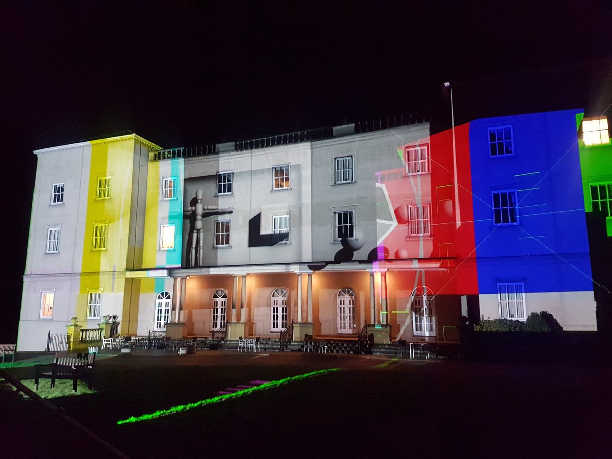GreenHippo__'s tweet image. We had a great time at the Projection Mapping Masterclass last week! Check out our delegates' 3D projection mapping at #DownHallHotel. Huge thanks to everyone who attended; it was a fantastic event!👏👏
#GreenHippo #SHAPE #3DProjectionMapping #Masterclass👩‍🎓