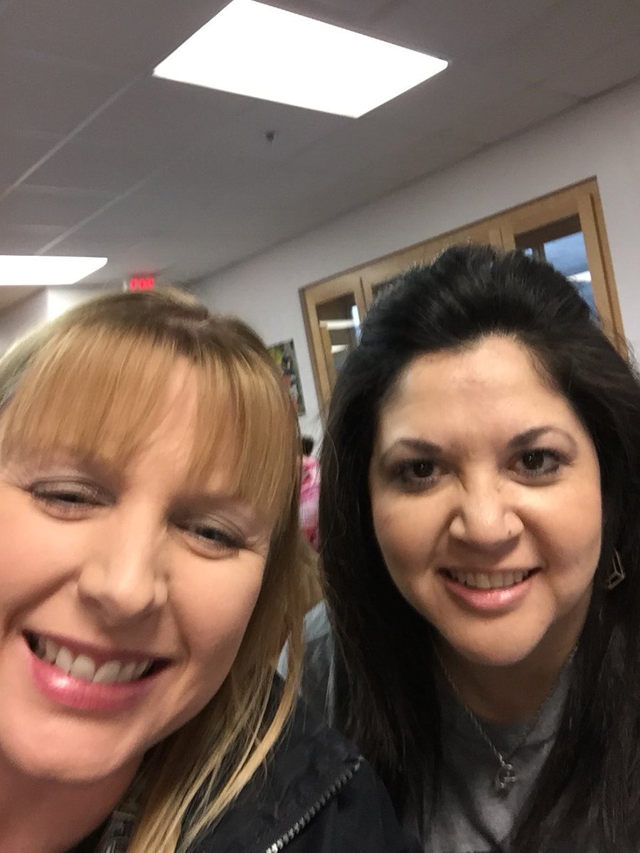 Christy Loomis tweet media
