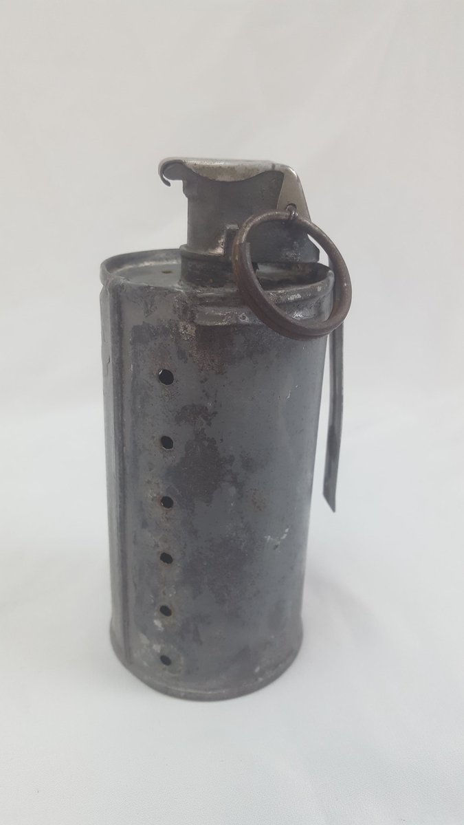 WW2_Collection_'s tweet image. Hard to find original WW2 M7 Tear gas grenade with original fuze.