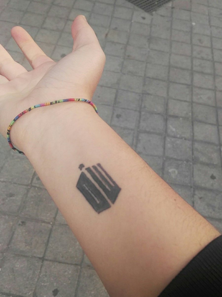 whoglares's tweet photo. @DavidTintin96 Esto me puede joder la vida.... https://t.co/GgL8M2f2QH