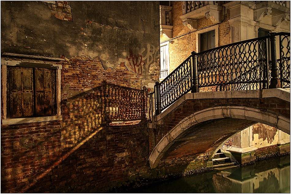 pintiplan's tweet photo. Venecia (#Italia)
#Venecia #Venice #travel #travelblogger  #Viajes #europa #canales https://t.co/tTv9qdjlSP
