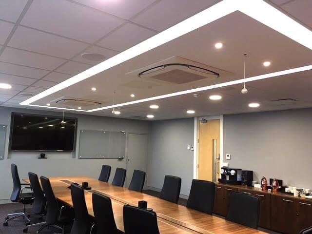 Airtechuk's tweet photo. 360 degree silent climate control in a newly refurbished board room. Located in Crawley West Sussex https://t.co/ZmSP1Qg9JV