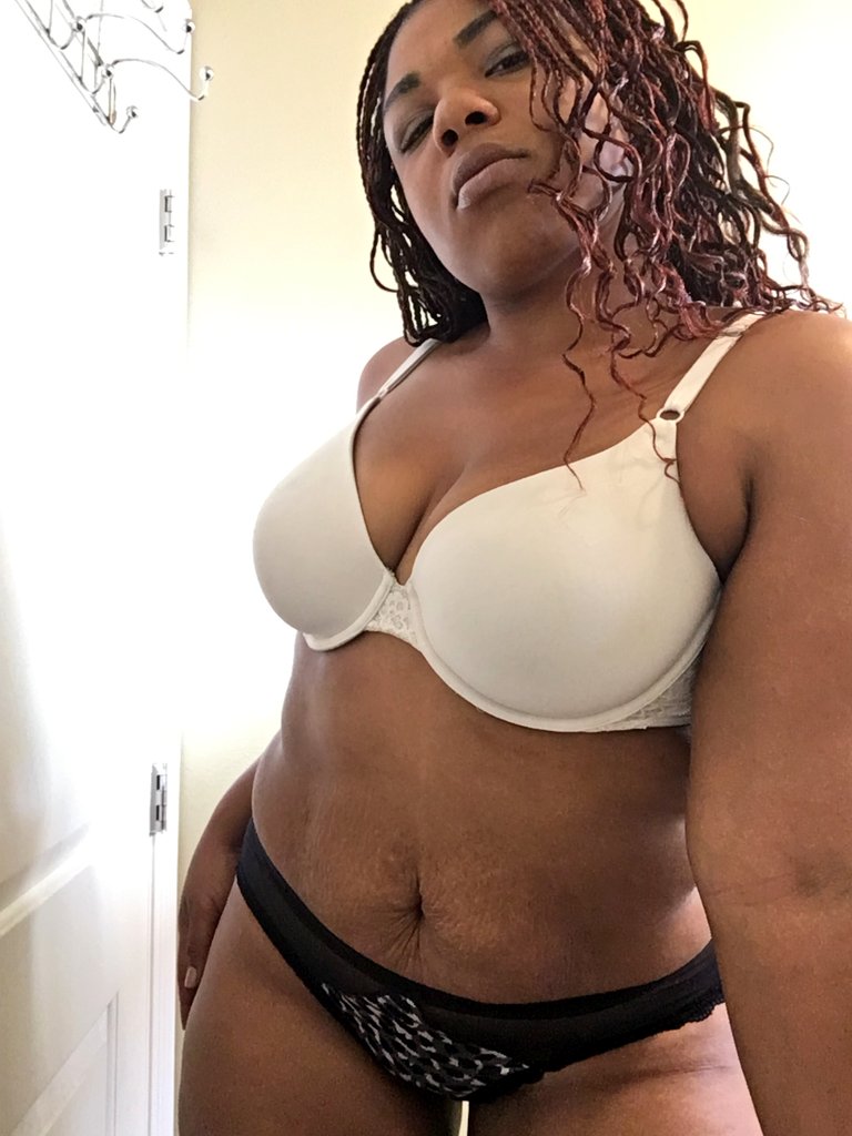 213Bbw's tweet photo. Wanna see me tonight? https://t.co/GZQigDYfDV