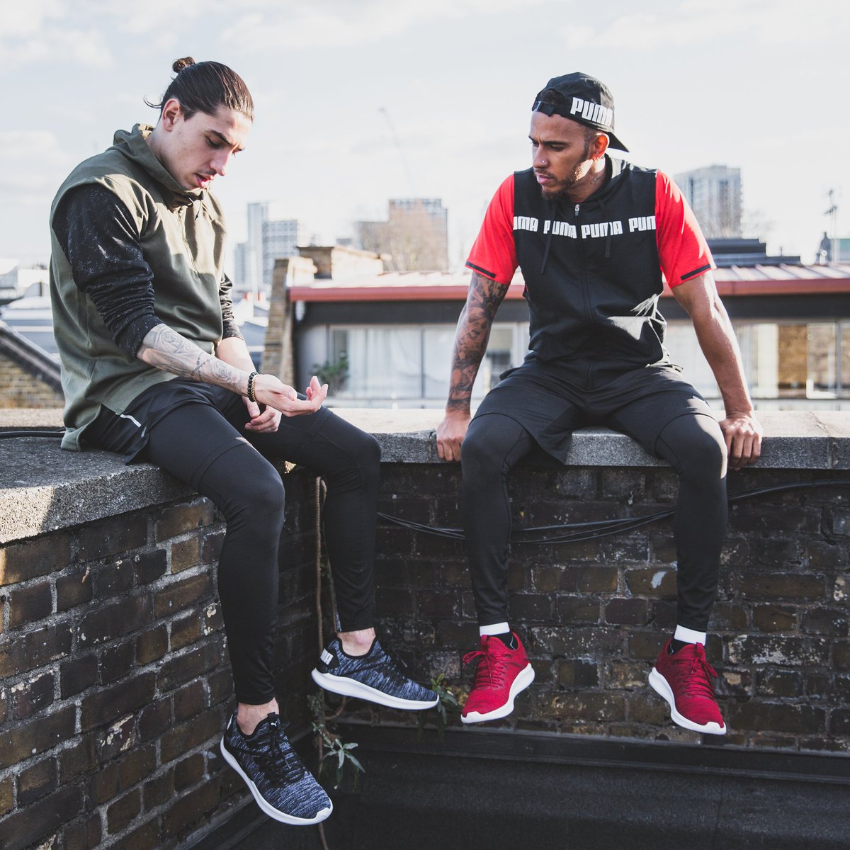 Lewis Hamilton on Twitter: "Awesome training with @HectorBellerin in LDN. @PUMA  IGNITE FLASH ⚡ #PUMAPartner #24Seven https://t.co/Mp4z8g0htm" / Twitter