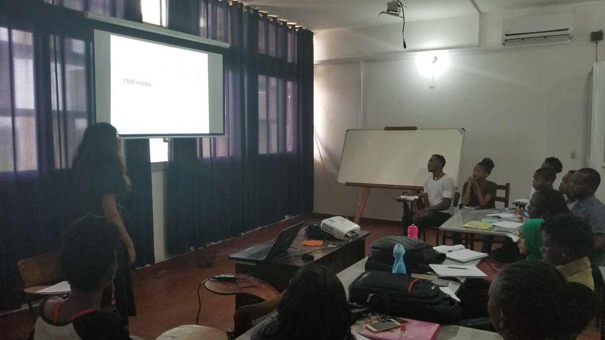 PittIMChiefs's tweet image. Our Global Health Residents teaching medical students in Mozambique #CantWaitToHearWhatOurResidentsLearnedFromThem #LifeChangingLearning #GlobalHealthTrack @tweebui