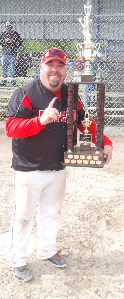 S_Falcons's tweet image. It's with deep sadness we share the news of the untimely passing of Jamie Boyd. A great teammate, father and friend to many. We extend our deepest sympathies to the friends and family of Jamie. #61