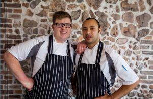 ox_magazine's tweet photo. Meet Ryan and Liam Simpson-Trotman from the highly acclaimed Oxford restaurant: https://t.co/un9Pec7bxw
@Orwells_Rest @simpson_trotman https://t.co/QqUfszNZud