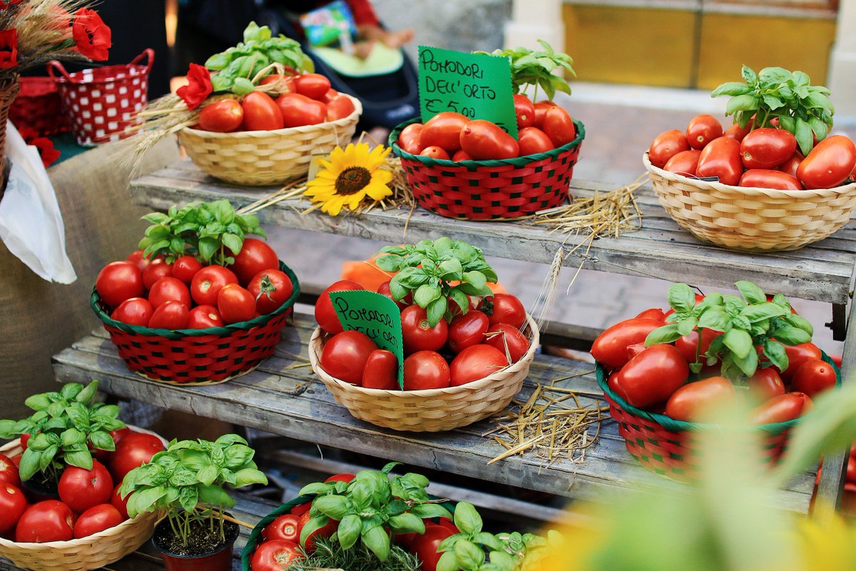 Diversify your farm with the help of a specialist farm loan and the <a href="/Farm_Innovation/">Farm Business Innovation</a> show! <a href="/FarmingUK/">FarmingUK</a> #FarmBiz #diversification #farming #Brexit farminguk.com/news/Ready-to-…