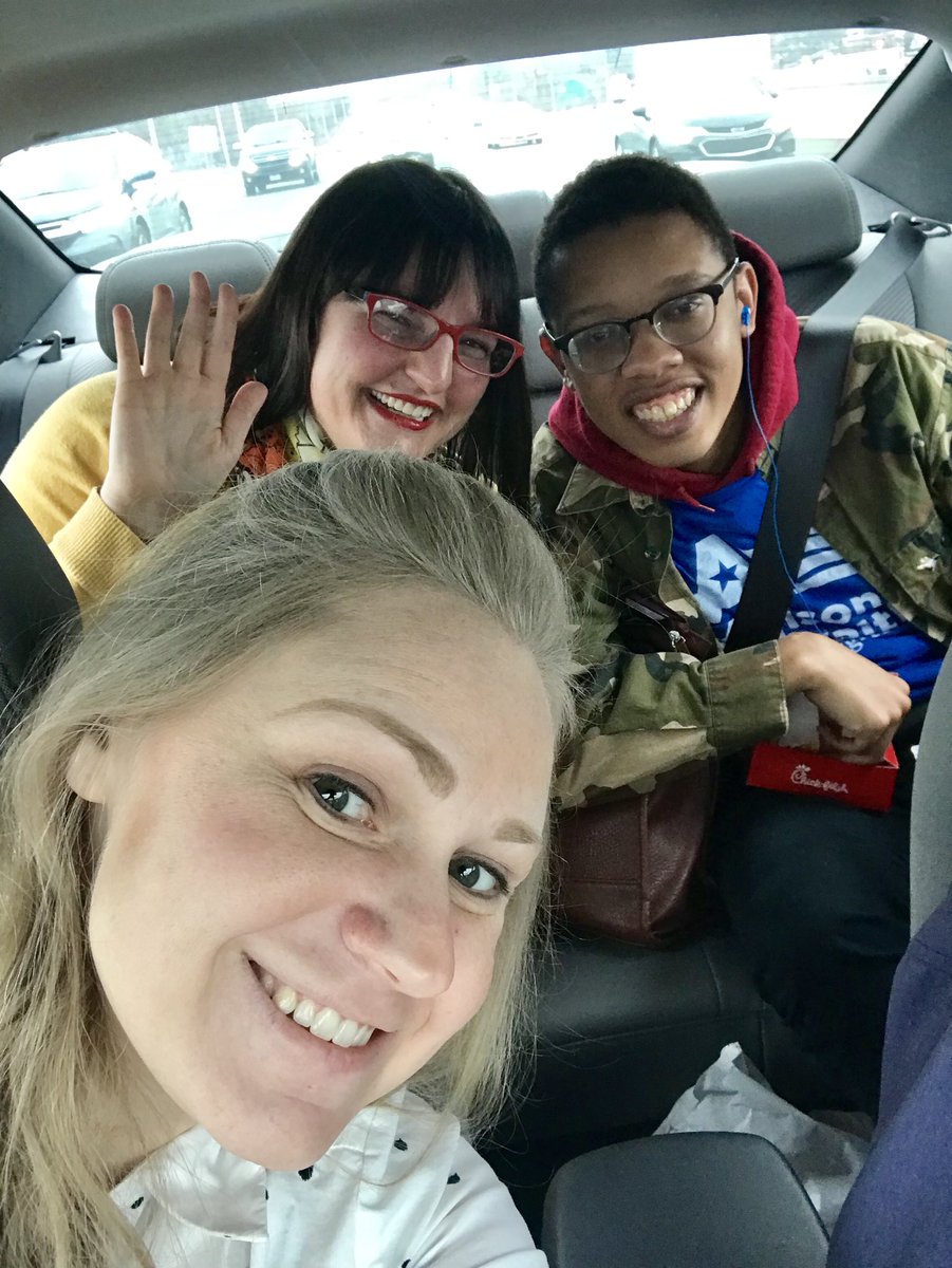 SocialWorkItOut's tweet photo. It’s going to be a long day, but that’s okay! #TeamAllisons are almost to Annapolis for a day &amp; night of advocacy &amp; social action!!!! Let’s shake the earth, friends! ❤️ #MDpolitics #BetterTogether #FlipTheFirst https://t.co/dBCrc5wSse