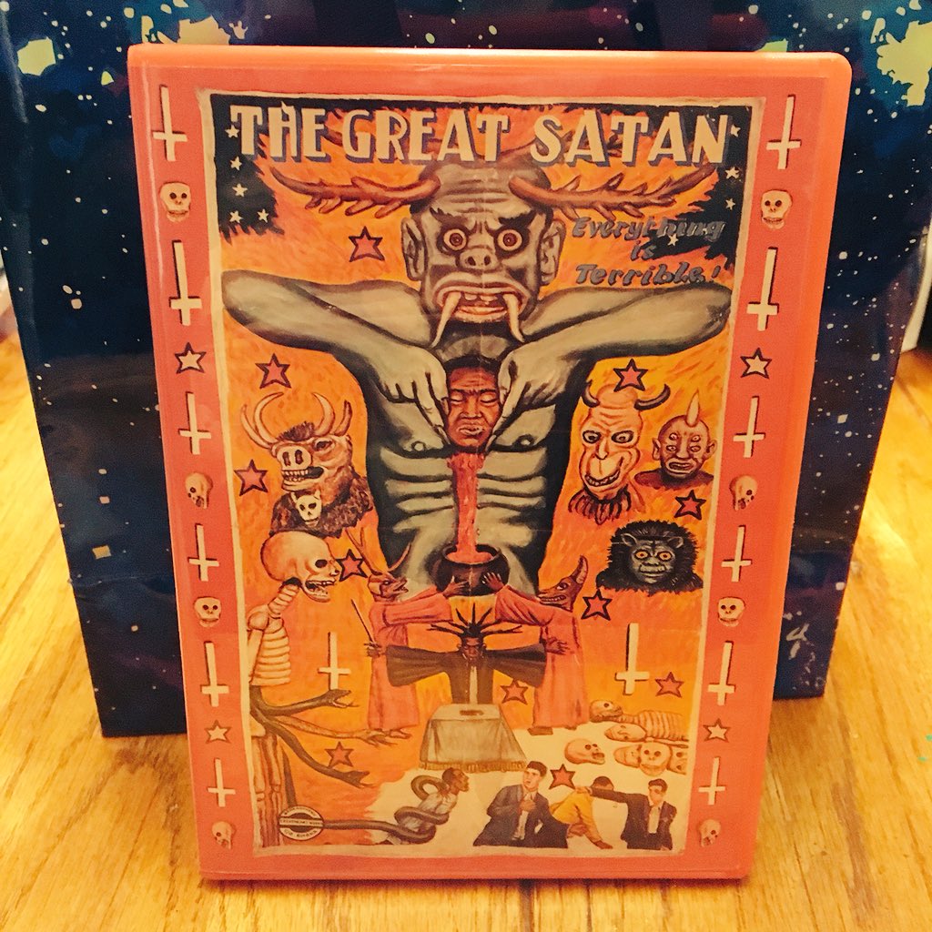 GarbageBarf's tweet photo. Got my copy of @E_I_T new editing masterpiece The Great Satan, I loved it so much I decided I needed to make some DIY #punkpatches for my #battlevest to Rep. Also I made anatomical hearts just cuz #everythingisterrible #patchgame #DIY #patches https://t.co/rPq1GPeopk