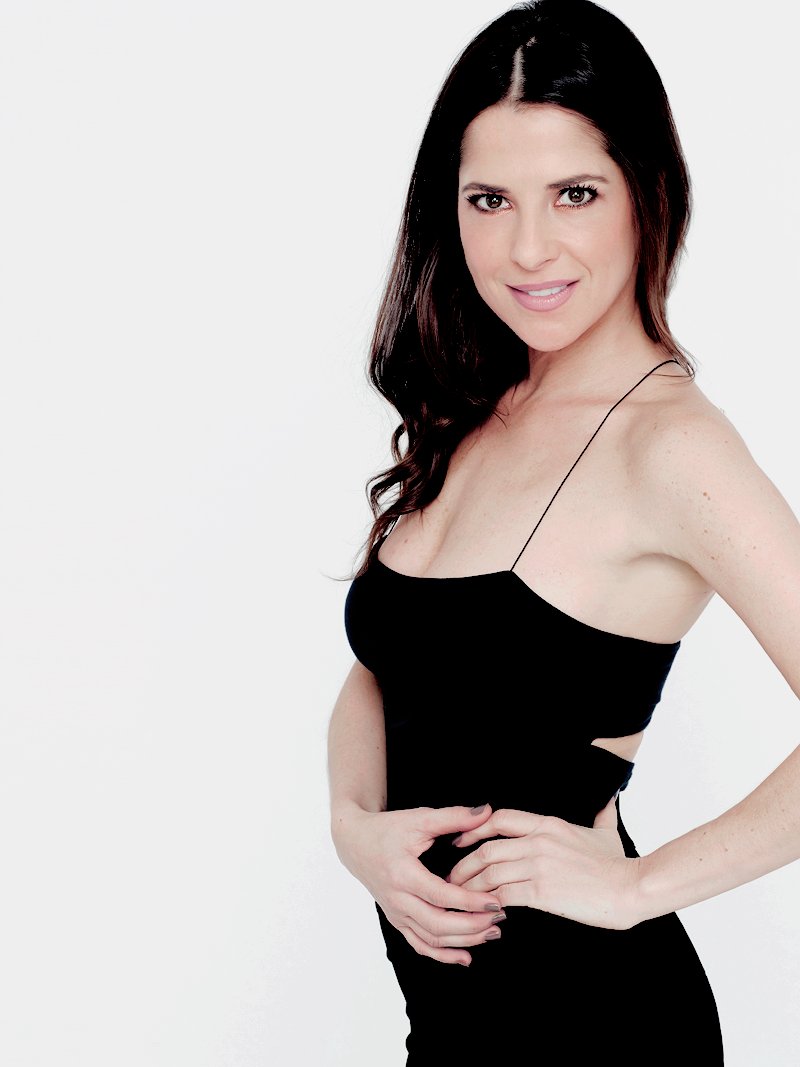 DrewandSam_GH's tweet image. Day 1: A babe! 💓💓 @kellymonaco1 #KillyLiveWeek