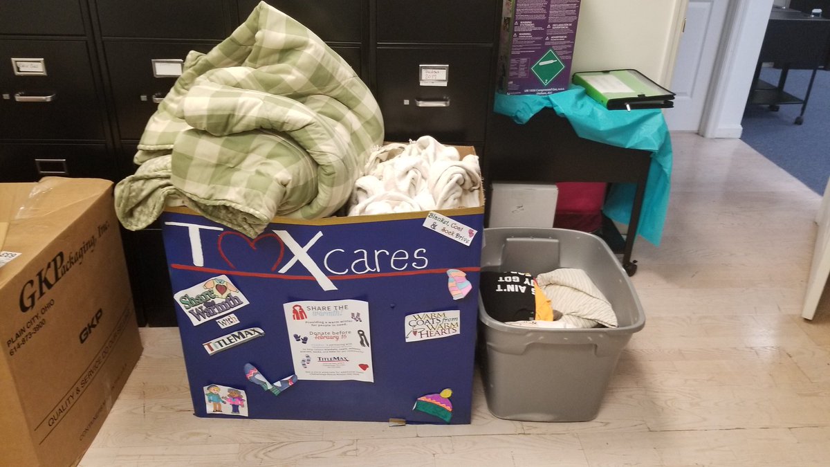 kandyce_poe's tweet photo. Chattanooga 1 share the warm with Chattanooga rescue Missions #TMXFamily #Sharethewarmth @AngiDukeR11 @Allison55331385 @StevenPeets2 @M_Cook2011 @JimVaughanTMX @OBielss https://t.co/44RHxVYrVN
