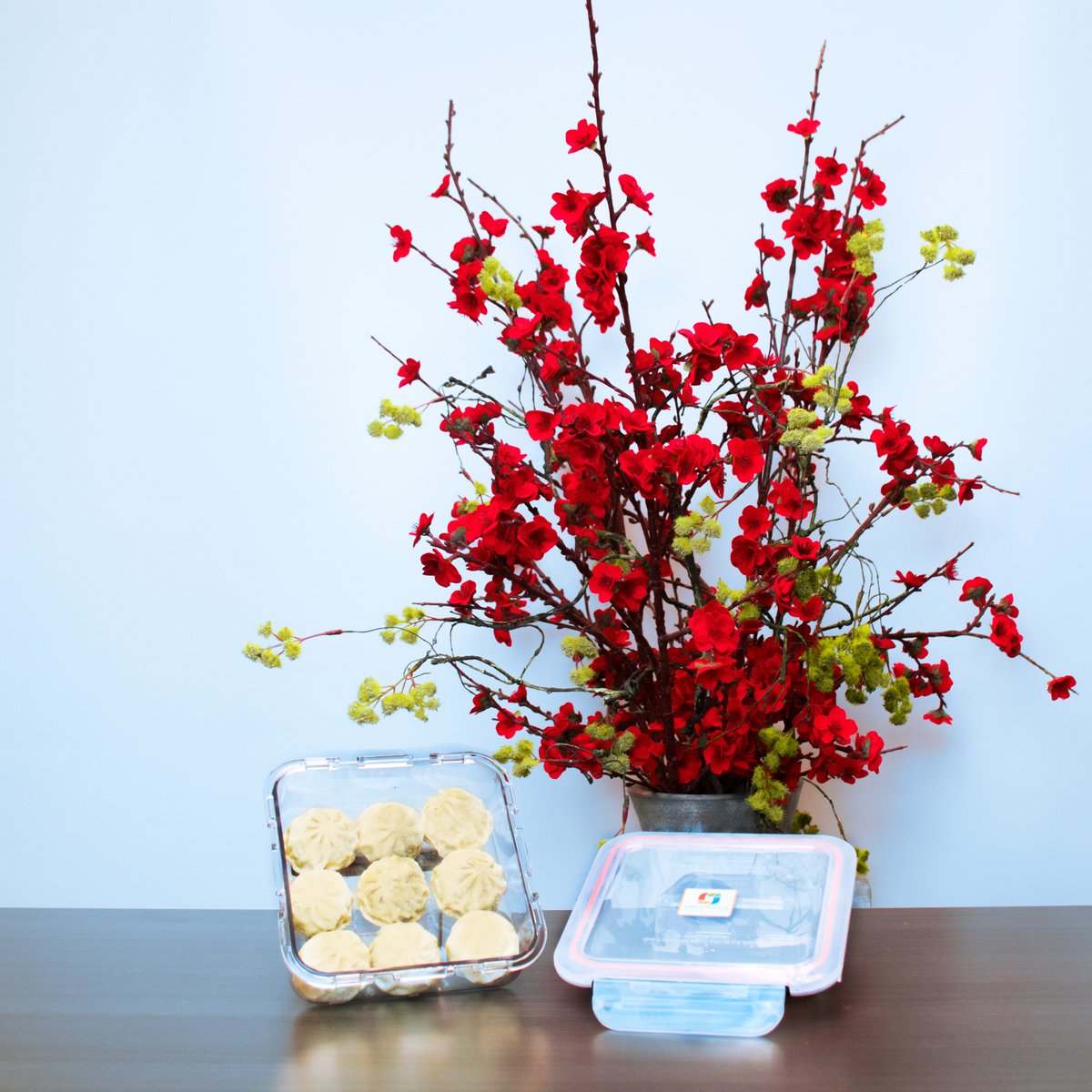 WellslockUSA's tweet photo. Hope everyone had a great Lunar New Year! #YearOfTheDog Don't let good luck run out. Store some for to-go! #wellslock https://t.co/UnZemka9Gd