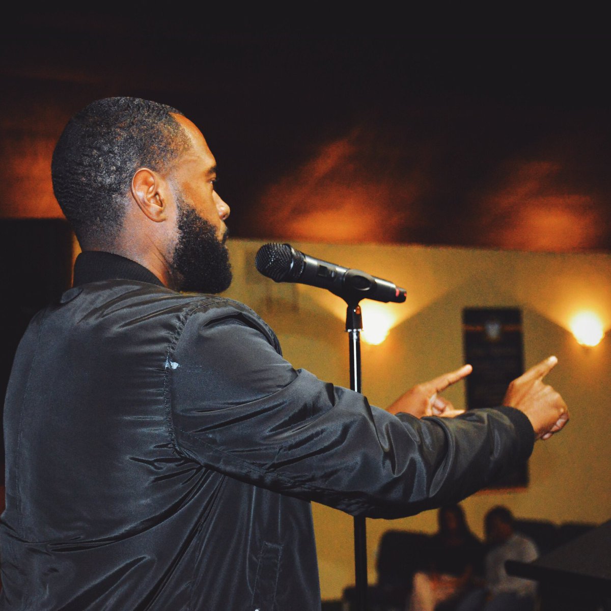 cwillpoetry's tweet photo. Thank you @lfcmillennials for having me yesterday! Grateful for connecting with your team and what your aiming to build. @christian423 keep going bro! 📸 X @myraculousmedia #spokenword #CraftFactory #DaHeckIsOnMyJacket https://t.co/JsH3Agn4VR