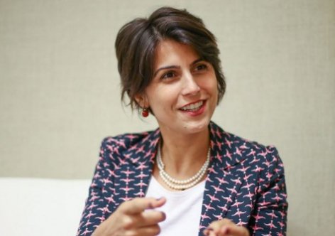 renatorabelobr's tweet photo. Manuela: Nosso programa será para desenvolver o Brasil como nação https://t.co/3SKBelCOJ1 https://t.co/8qHcAAyHX9