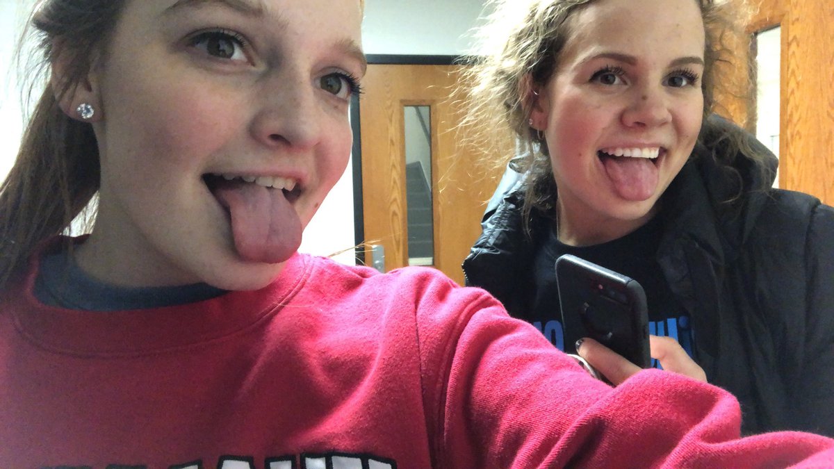 nikihoefs's tweet photo. Happy 18th birthday to my best friend!! Thankful for the endless memories , inside jokes, and late nights we have! Hoping your day is as amazing as dark chocolate and hammocks, ily! https://t.co/lGAfMR9L6t