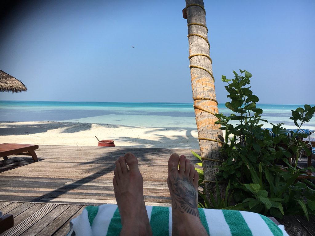 RECOVERDR's tweet photo. Some wonderful memories being made in a beautiful place #MagicMoments #Maldives #Marriage https://t.co/RZmEhgnf2q