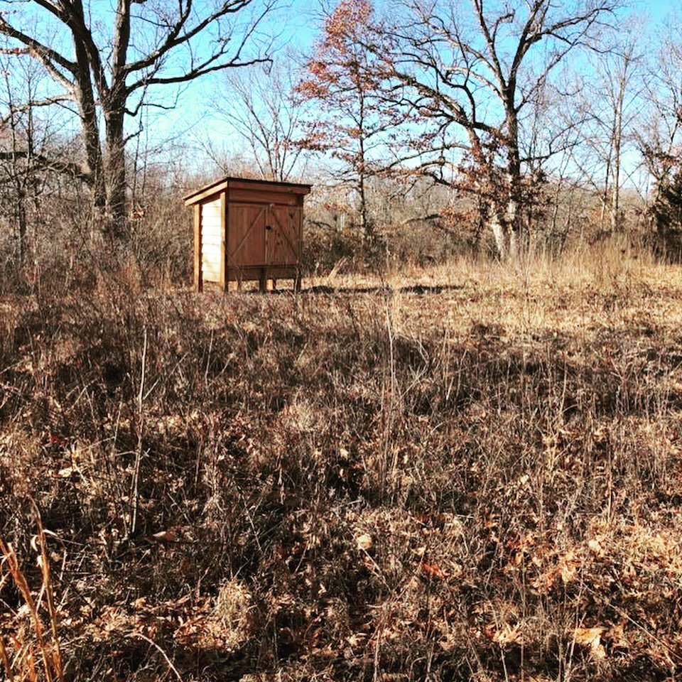 thebeeshop.com
#beekeeper #Beehive #beenamthip buy now at << bit.ly/2EFB11q  >>