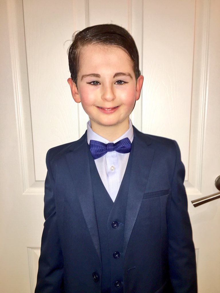 BladeBoyRio's tweet photo. Our Young Hero Nominee is #suitedandbooted! 👔👟 Rio’s ready for his BIG NIGHT!🌟🌟🌟SOOOOO EXCITED!😃😃😃 @JewishNewsUK
#RioWoolf #TeamWoolf #BionicBoy #YoungHero #SuperHero #NightOfHeroes #JewishNews #BabyBladeRunner #YoungHeroAward #Hero #BladeBoyRio #HandsomeBoy #ProudMama https://t.co/8J2PXL6JBl