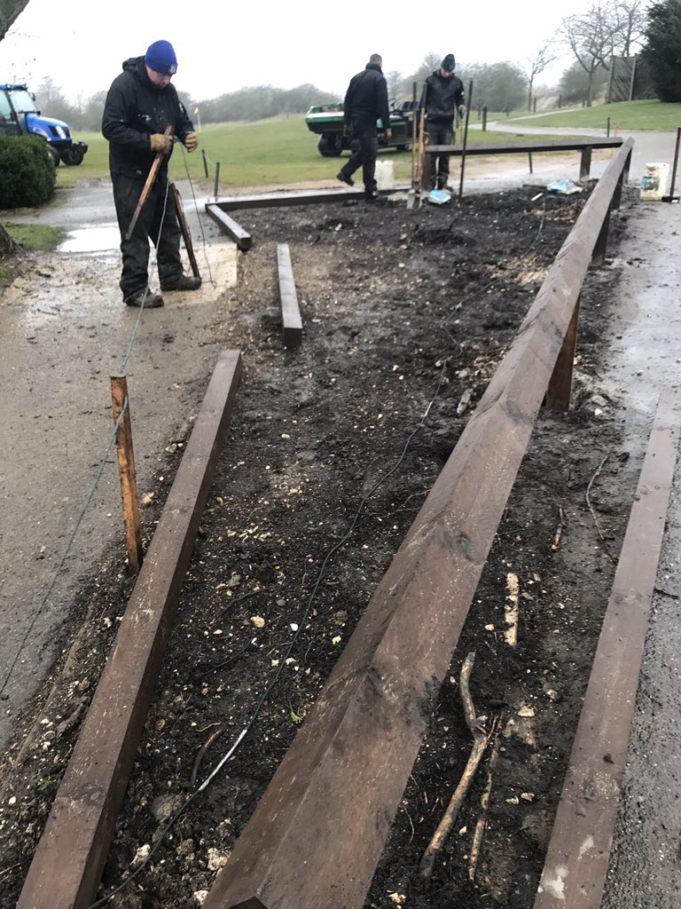 JG_GREENKEEPER's tweet photo. So it hasn't been the best day @ChesDowns as weather was not on our side but not the less doesn't stop @andycopeland088 and @IainBiggs from anything here some work we done today https://t.co/SQLJ0phSgu