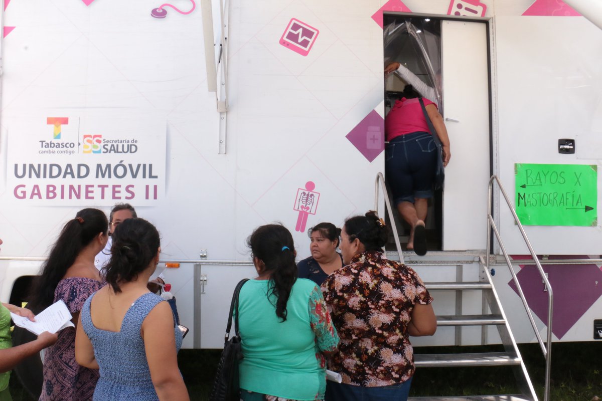 SSalud_Tab's tweet photo. Este lunes se llevaron a cabo las actividades del "Con-Voy por Mi Salud", en el municipio de #JalpaDeMéndez, las cuales fueron supervisadas por el secretario de Salud, Dr @Rfcernaleeder. @Gobierno_Tab https://t.co/DpShEcVFeh