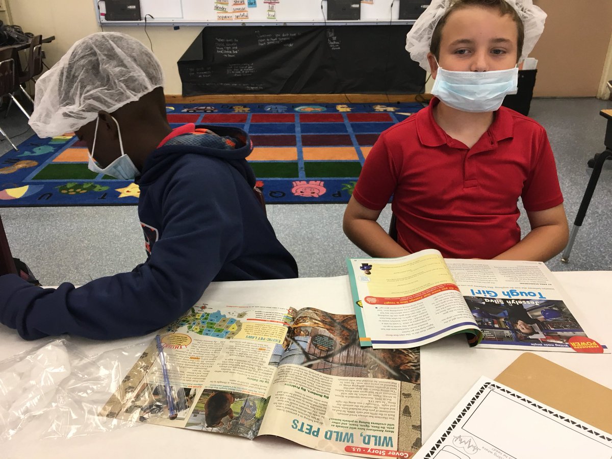 LibertyParkEl's tweet photo. Ms. Ruppenstein’s readers completed the “medical school” small group lesson and are ready for text feature “surgery!” #handonslearning #engaged #pbproud https://t.co/jC0Vp6WQlU