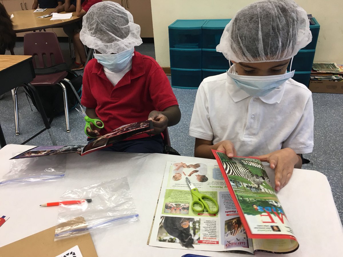 LibertyParkEl's tweet photo. Ms. Ruppenstein’s readers completed the “medical school” small group lesson and are ready for text feature “surgery!” #handonslearning #engaged #pbproud https://t.co/jC0Vp6WQlU