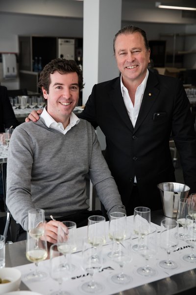 Success for <a href="/Qantas/">Qantas</a> as its wine lists strike gold at international awards. gourmetontheroad.blogspot.com.au/2018/02/qantas… #flying #wine <a href="/Chefneilperry/">Neil Perry</a> <a href="/SebCrowther/">SebastianCrowther MS</a>