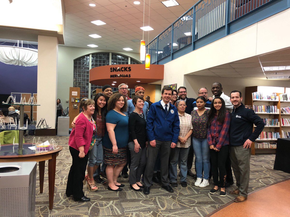 SamSpeakerGuy's tweet photo. Unveiled One Book One Michiana and sang songs from #InTheHeights #OneBookOneMichiana #DistanceBetweenUs @PeteButtigieg @sbcivic @sjcplib https://t.co/8SYNVxT0Wq