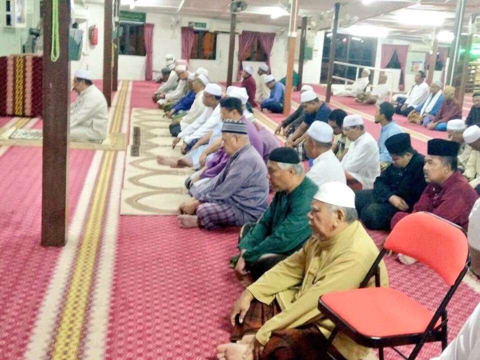 BN4Rakyat's tweet photo. #NegaraKu #P083 DS @AbHamid32 https://t.co/w0WaWCWEUR mengumumkan Kerajaan Pusat bersetuju meluluskan RM3.5juta bagi dana pembinaan Masjid Al Hidayah baru. #InfraRakyat
#Kuantan #Pahang #ParlimenPahang https://t.co/GJGDdg6xX0