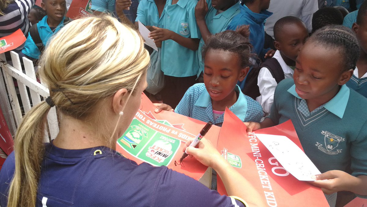 We had such a blast at today's KFC Kids vs Proteas game! This is such an awesome initiative from <a href="/KFCSA/">KFC South Africa</a> &amp; <a href="/OfficialCSA/">Proteas Men</a> to help kids get active &amp; give them an opportunity to play against their heroes! Congrats to Abinala Primary School on the win#FutureProteas #KFCMINICRICKET