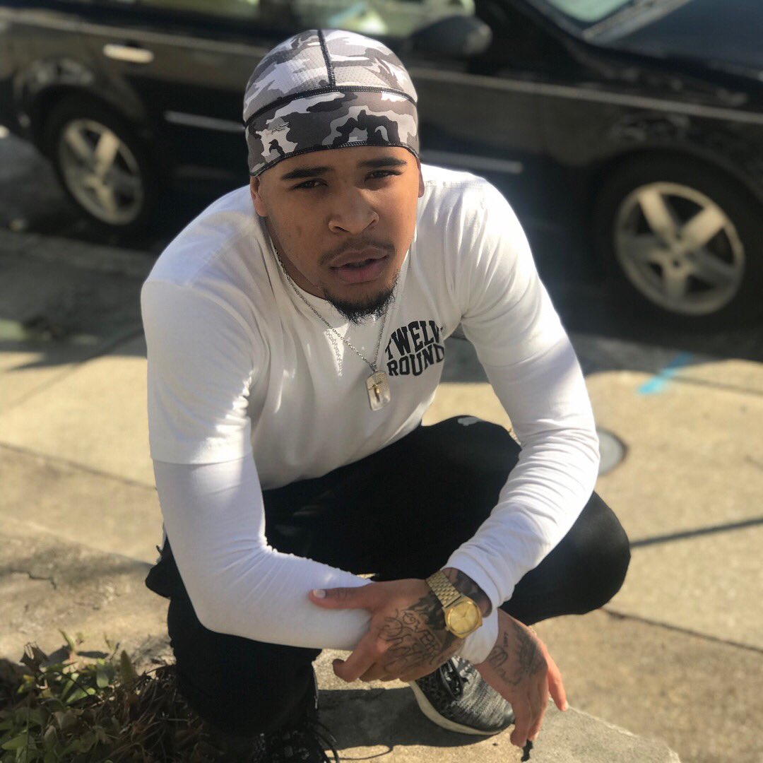 SHELOVINd's tweet photo. 1️⃣2️⃣🤫 https://t.co/NmiZDhb8PU