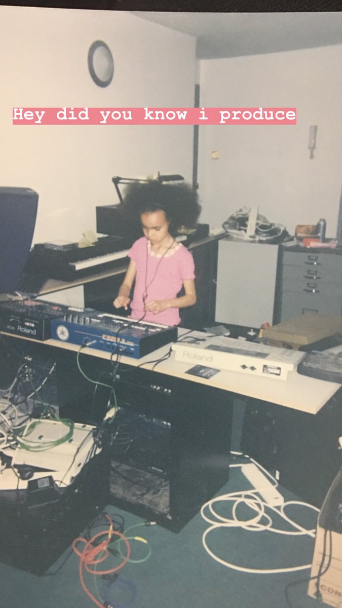 marinmonroe's tweet photo. DJ Baby https://t.co/Ilri1Tvzb3