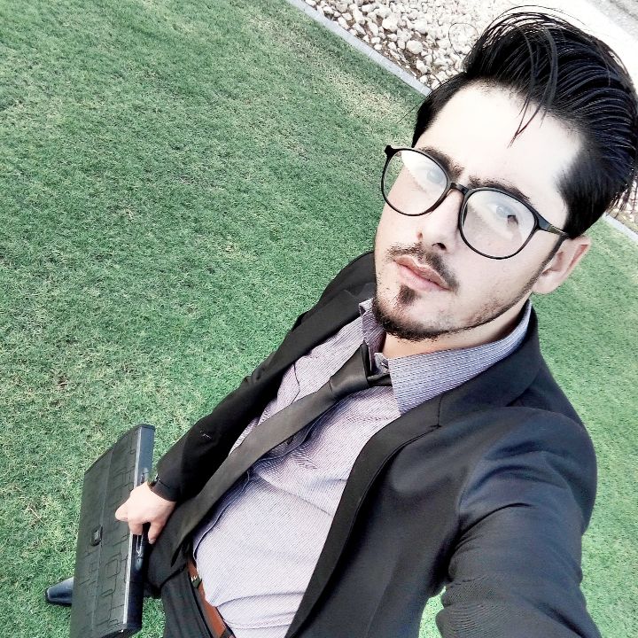altaf2221's tweet photo. #NewProfilePic https://t.co/hcTK4pKIjN
