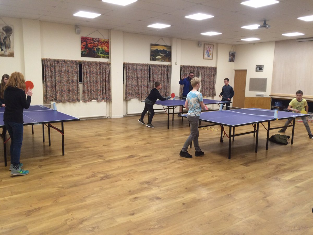 HCYouthProject's tweet image. Great atmosphere this evening. Young people engaging in #TableTennis @activeglos @ActiveFOD #ActiveYoungPeople