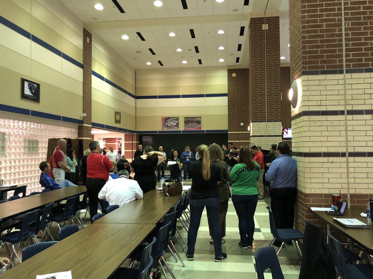 NISDSTEVENS's tweet photo. FALCON TEACHERS PARTICIPATING IN PROFESSIONAL DEVELOPMENT WITH @CounsdeptSHS #teachers #stevensinspired https://t.co/VThFnEWCLk