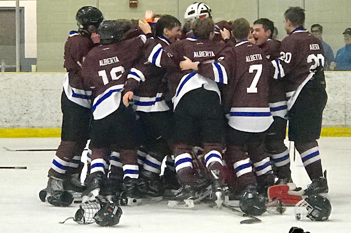 #AWGMaleHockey Zone 2 celebrating their 2-0 gold medal win <a href="/JAshleyNixon/">J. Ashley Nixon</a> #ITSGAMETIME #AWGResults #YMM #RMWB