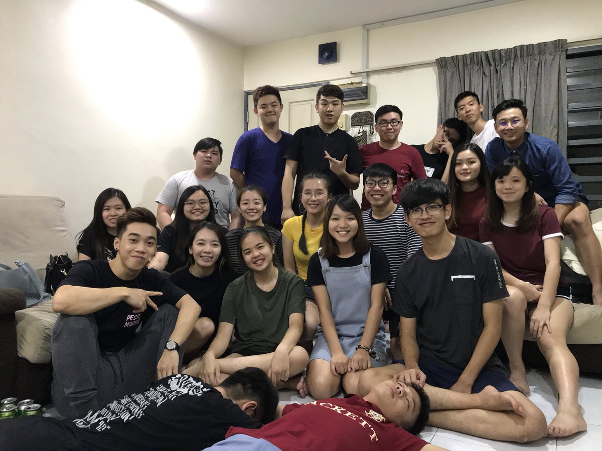 jayciehew's tweet photo. Squad night 🔥🔥 #chor4 https://t.co/Cbv1FuQ4Py