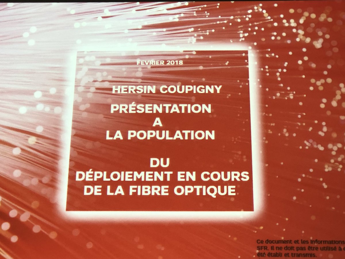 TuttolomondoS's tweet photo. Il y avait foule ce soir à #Hersin Coupigny@hautsdefrance agglomération @BethuneBruay @SFR_Groupe a présenté le déploiement en cours de la fibre optique merci aux habitants présents pour ce bel échange et merci  à monsieur le maire jean Marie Caramiaux pour son accueil !👍 https://t.co/3ZmfEww1fh