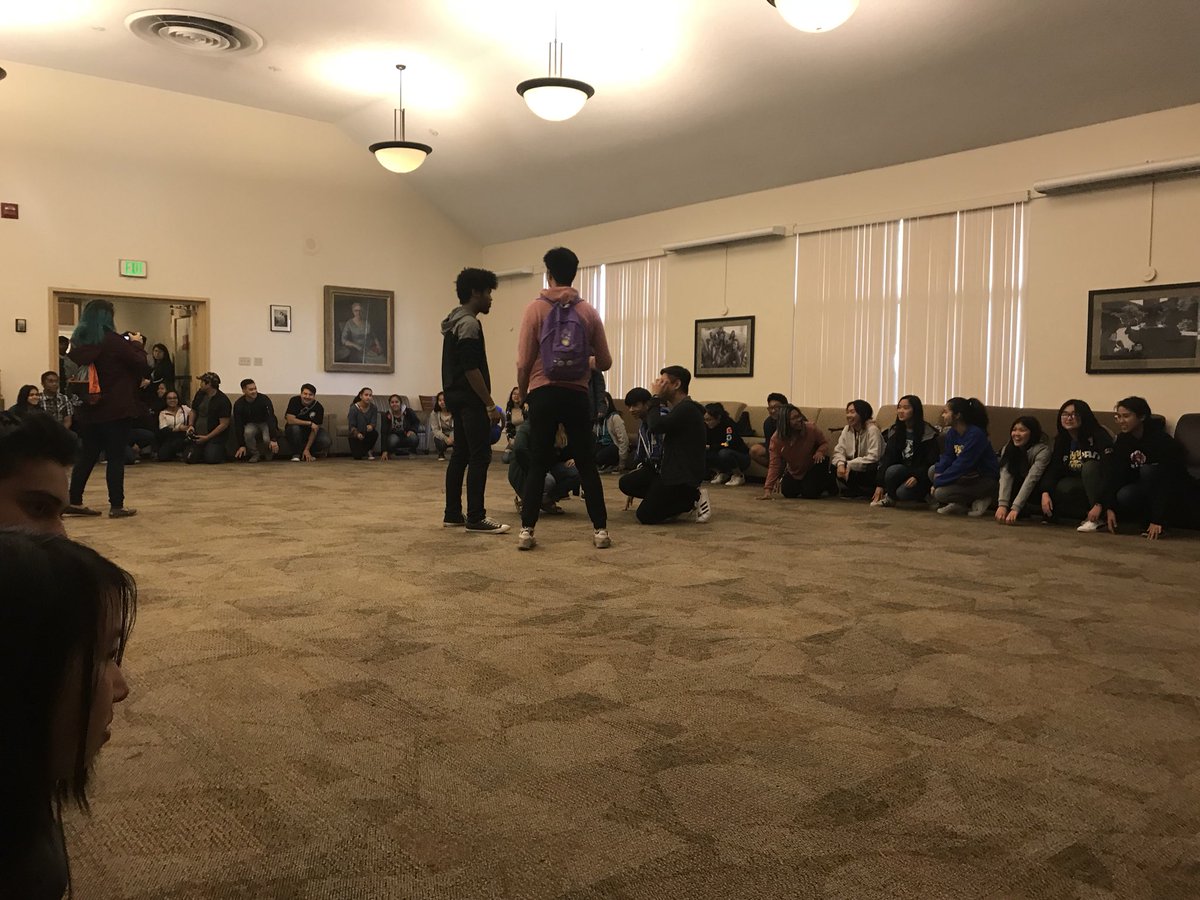 Yesterday morning we went to UOP's Circle K Craft Day! 🔑