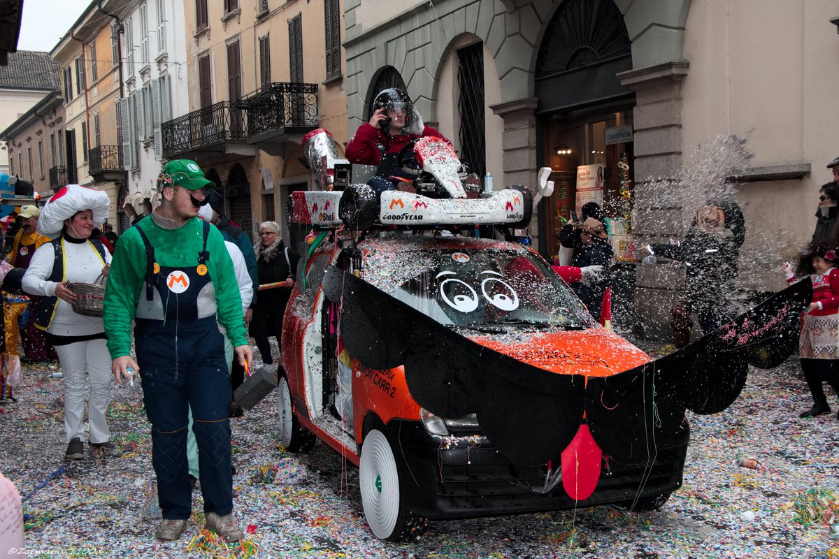 Cars al Carnevale di Abbiategrasso!  @EGTTOURS <a href="/CanonItaliaSpA/">Canon Italia</a> <a href="/inLOMBARDIA/">inLOMBARDIA</a> <a href="/ComuneAbbiate/">Comune Abbiategrasso</a> <a href="/cittaslow_intl/">Cittaslow International</a> <a href="/CyberLink/">CyberLink</a> <a href="/viaggiandolo/">TurismoItalia</a> <a href="/NatGeoTravel/">Nat Geo Travel</a>
