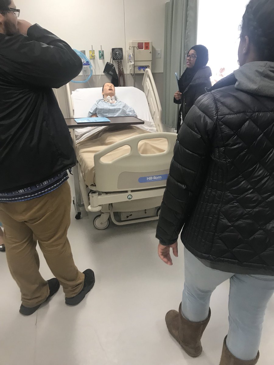 EMU_TRIOSSS's tweet image. #DuquesneUniversity Nursing lab is amazing #trioworks