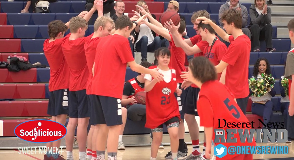 DeseretSports's tweet photo. Sweet Moment 🎥: How Woods Cross (@WXwildcats) basketball builds its community through a special needs children event
By @DNewsRewind: https://t.co/sqWY2w7I3J https://t.co/3iQS48KuWr